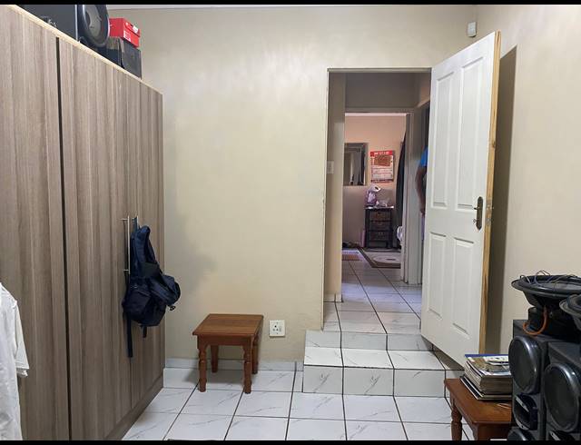 4 BEDROOM FREEHOLD FOR SALE IN DALPARK EXT 11